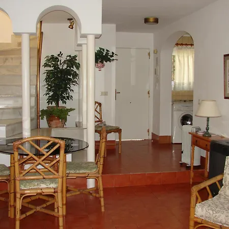Apartment Pinos 11 Menyber Nerja