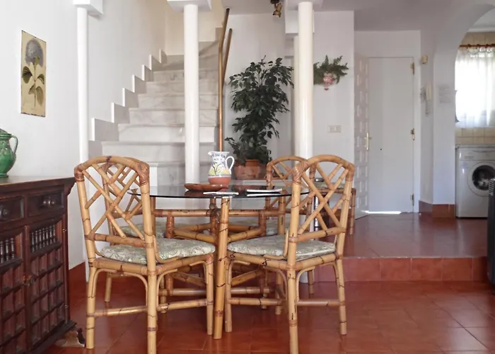 Apartment Pinos 11 Menyber Nerja