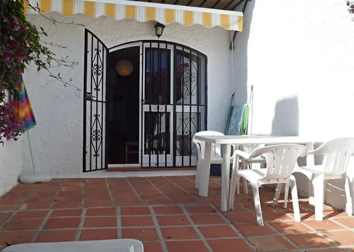 Apartment Pinos 11 Menyber Nerja