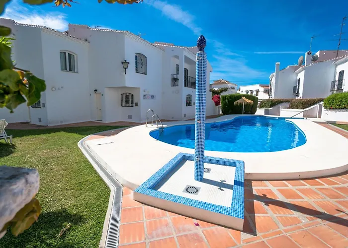 Pinos 11 Menyber Nerja